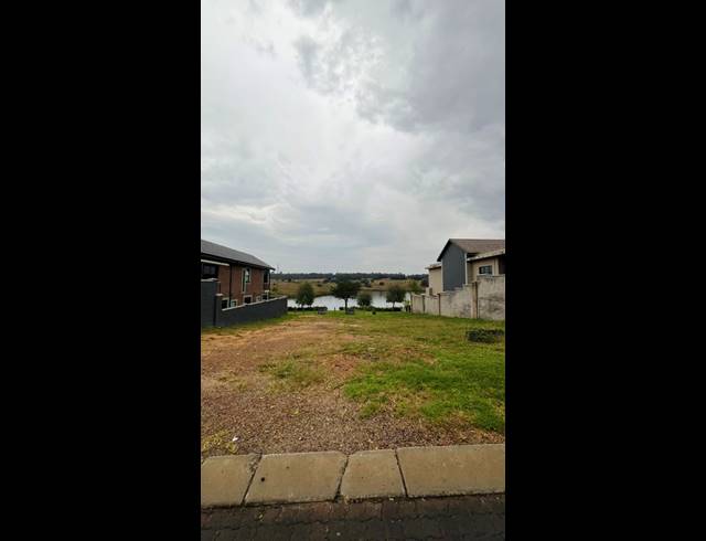 600M² VACANT LAND FOR SALE IN ROBERTS ESTATE